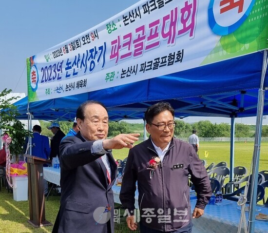  박찬주 (예)육군대장, 김영달 전)논산시의장 모습